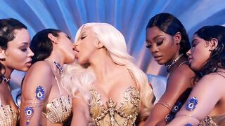 : Cardi B Kissing 2 baddies #2