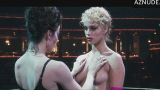 : Elizabeth Berkley - Showgirls #3