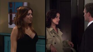 : Alyson Hannigan and Cobie Smulders in HIMYM #2