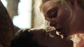 : Elle Fanning topless riding in The Great S02E10 #4