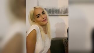 : Lali esposito chapando con una piba #2