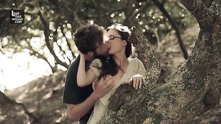 : Rosanne Mulholland em "Menos Que Nada" #3