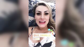 : Andressa urach pagando peitinho #1