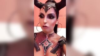 Débora Brasil