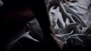 : Jennifer Tilly and Gina Gershon from the movie Bound (1996) #4