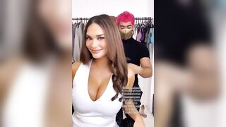 : Cleavage if Pia Wurtzbach Yipee! #2