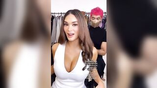 : Cleavage if Pia Wurtzbach Yipee! #4