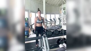 : Pia Wurtzbach Exercise Video #1