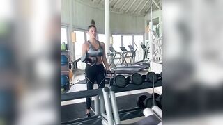 : Pia Wurtzbach Exercise Video #2