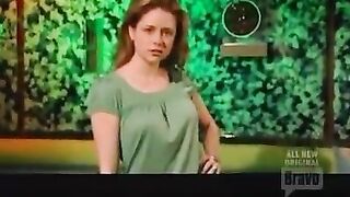 : Jenna Fischer Shaking Her Jugs. ???? #2