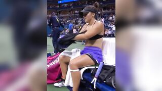 : Bianca Andreescu giving everyone a treat #3