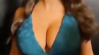 : Close-up of Salma Hayek's insanely huge boobs #4