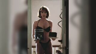 : Still crushing on Lauren Holly's perfect body this morning #1