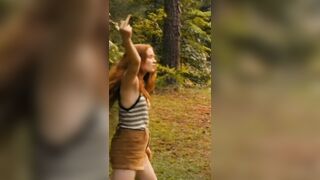 : Sadie Sink Bouncing Tits #4