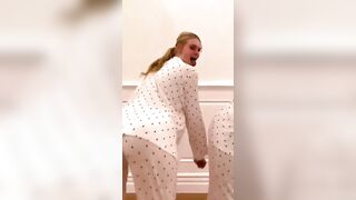 : Elle Fanning is such a Pawg #2