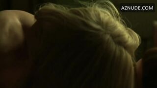 Cate Blanchett Kissing and Eating Out Rooney Mara's Pussy Passionately.