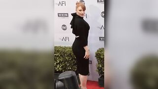 Please stare at my fat ass - Bryce Dallas Howard