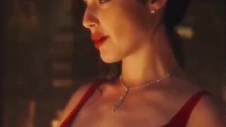 : I wanna fuck Gal Gadot’s tight milf body so bad #3