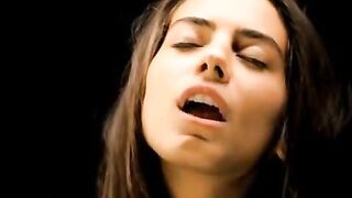 Sharing a hot kiss with Lorenza Izzo, there are worse ways to start a morning;)