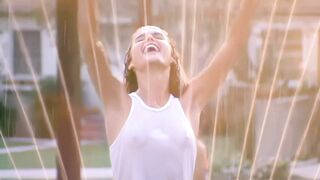 : The gorgeous Keri Russell in a wet t-shirt #3