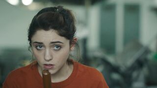 : Natalia Dyer trying to get herself off while watching some girl giving a Blowjob #4