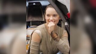 Daisy Ridley is cute but i still want to fuck her face