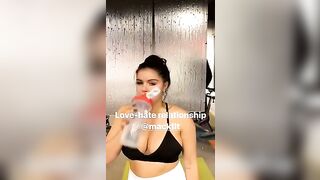 : That sports bra can barely contain Ariel Winter's tits! #4