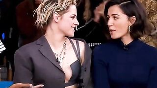 : Kristen Stewart and Naomi Scott had a rough night after this interview #3