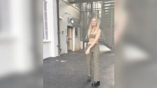 : Freya Allan's ass looks great in those tight pants. ???? #4