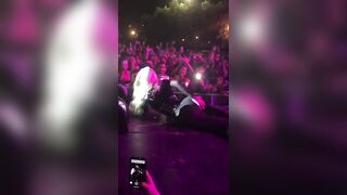 : Iggy Azalea is one step away from straight up getting fucked on stage #4