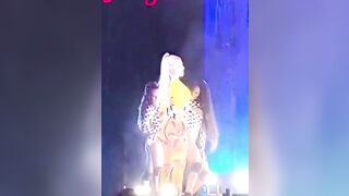 : Iggy Azalea’s ass is so jiggly #4