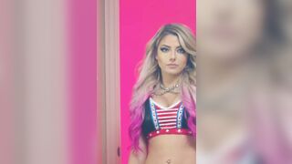 60 Seconds of Alexa Bliss