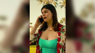 : Alexandra Daddario and her jiggling boobs #4