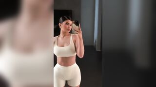 : obsessed with the pawg goddess Kylie Jenner #1