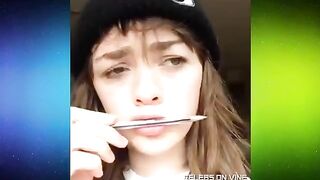 : Maisie Williams demonstrating what her mouth is for #1