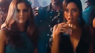 : Zoey Deutch and Aubrey Plaza Looking to Get Teamed #3