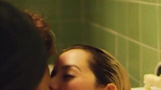 : Ana de Armas ????i want to take a bath with her like this #2