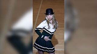 Mena Suvari in American Beauty (1999)