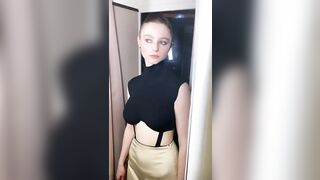 : Thomasin McKenzie is so gorgeous! #2