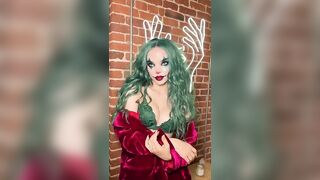 : Dove Cameron’s Halloween Costume #4