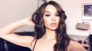 : Hailee Steinfeld presenting her beautiful dick sucking lips. #3