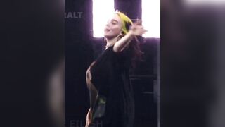 Billie Eilish's tits bouncing. She makes me so wet!