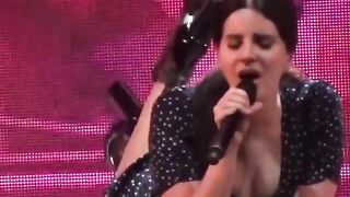 : I wish I was behind Lana Del Rey here so I could eat her asshole #4