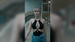 Jennifer Lawrence boobs jiggling????