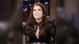 : Anna Kendrick impersonating Kristen Stewart is so cute #2