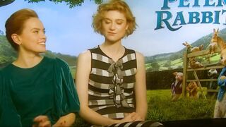 : Elizabeth Debicki best tiny bits #3