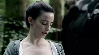 : laura donnelly in outlander ,GOT MILK SCENE #2