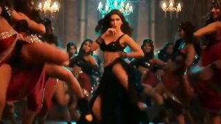 : Kothe ki Kutiya RAAND is what Kriti Sanon is called after this video, and she actually owns this name with her slut show #3