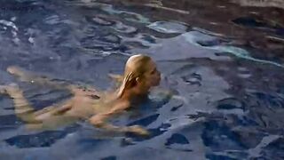 : Jaime Pressly swimming pool plot in Poison Ivy 3 #4