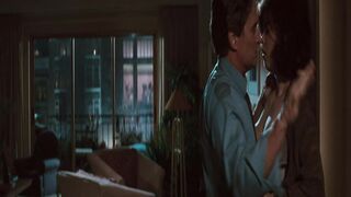 : Jeanne Tripplehorn in Basic Instinct #2